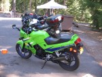 look at that cool bike! Duane's ninjette.